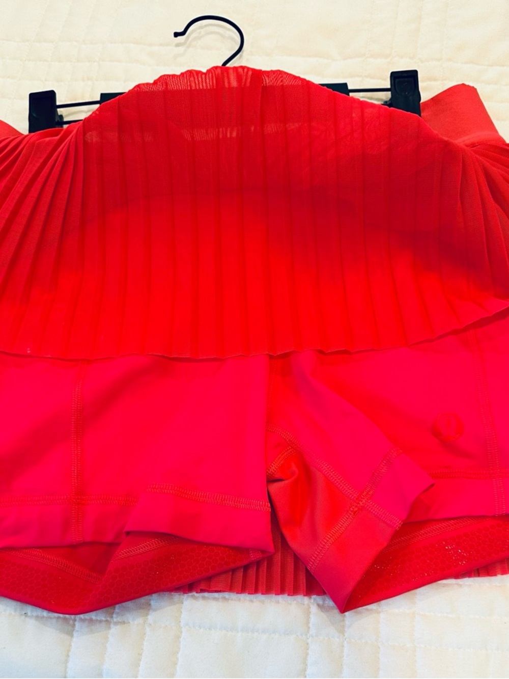 lululemon athletica Hot Pink Pleated Mini Skirt - Picture 5 of 7